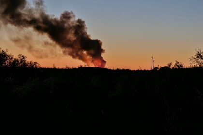 Aterro Raposa ainda arde