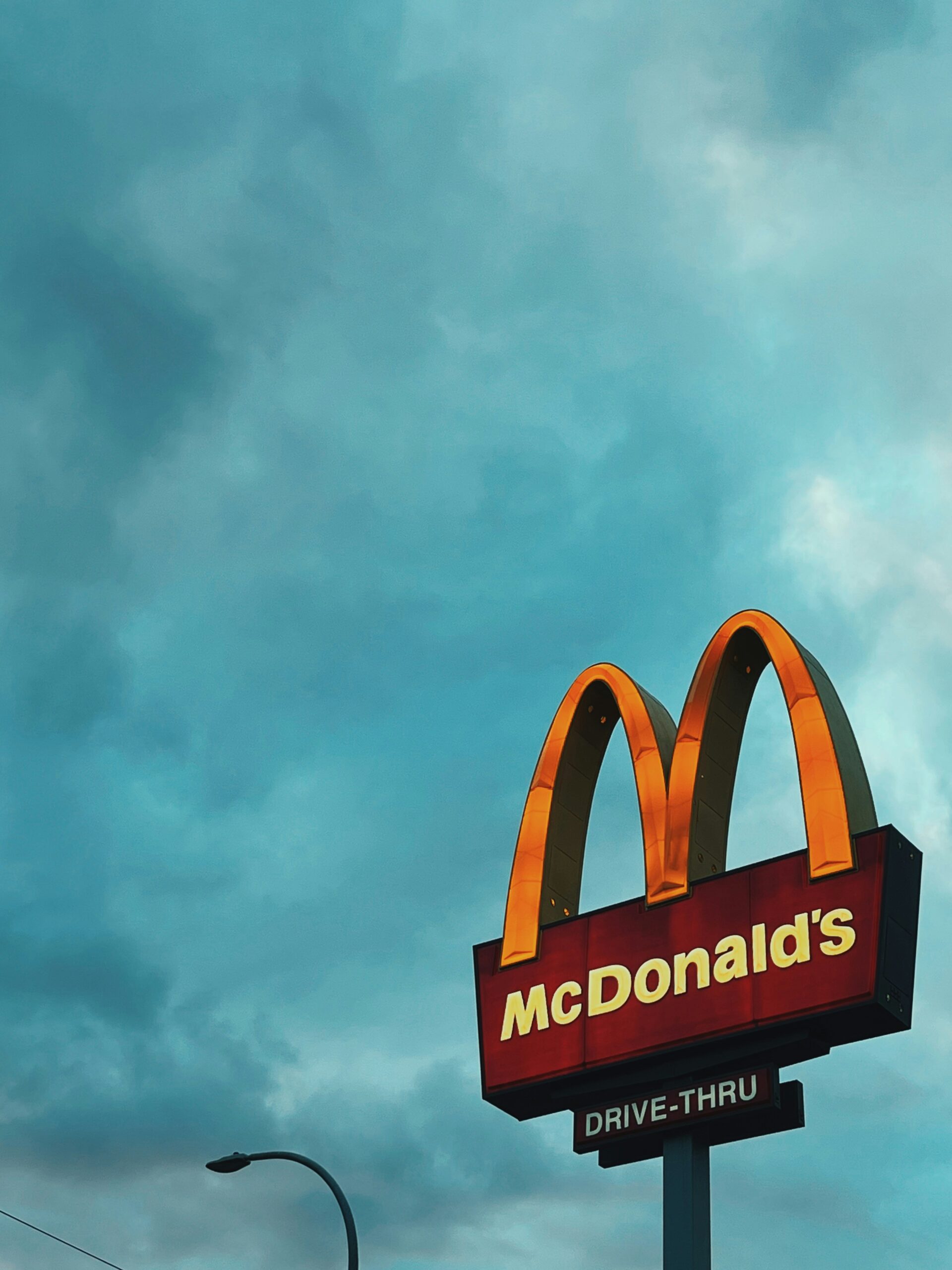 McDonald’s e Burger King Chegam a Almeirim: Novidades no Setor de Fast-Food na Cidade